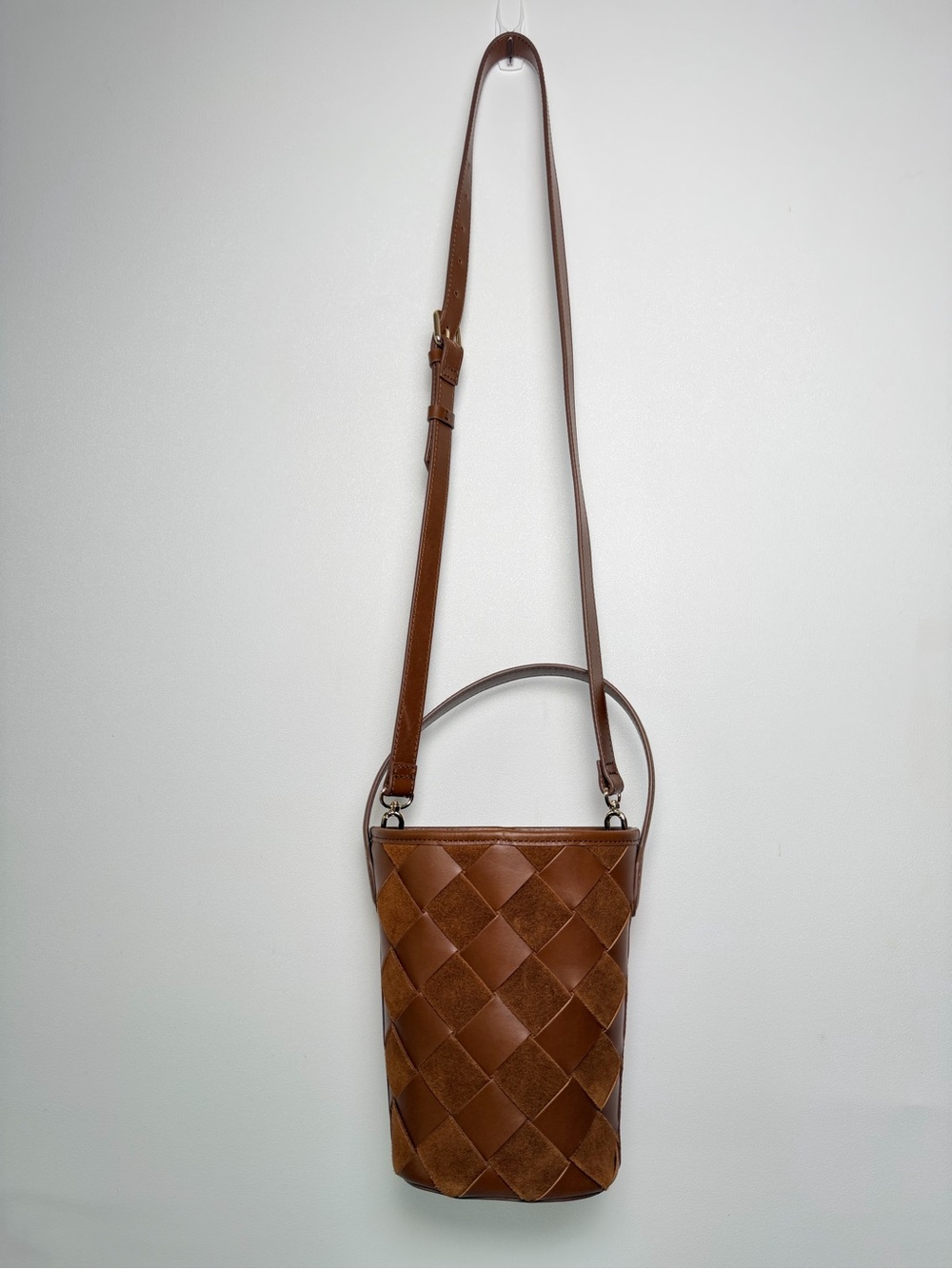 J Crew Berkeley Woven Bucket Bag In Rich Toffee
